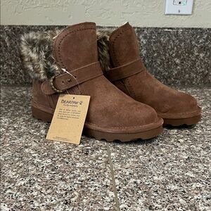 BearPaw Women's Chestnut Suede Winter Boots